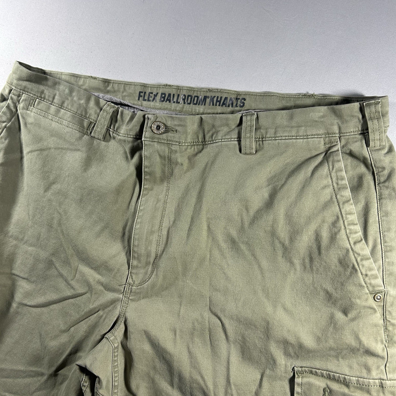 Mens Duluth Trading Flex Ballroom Khaki Cargo Pants Green 42x32 Cotton Stretch