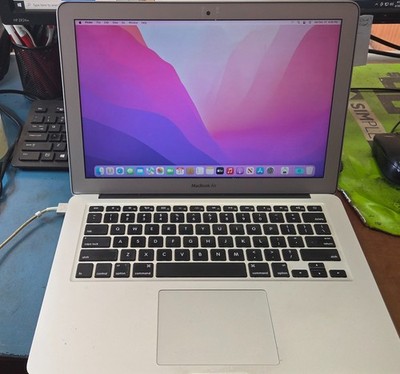 Apple MacBook Air 13'' A1466 1.6GHz Intel Core i5 8GB RAM 128GB SSD Early 2015