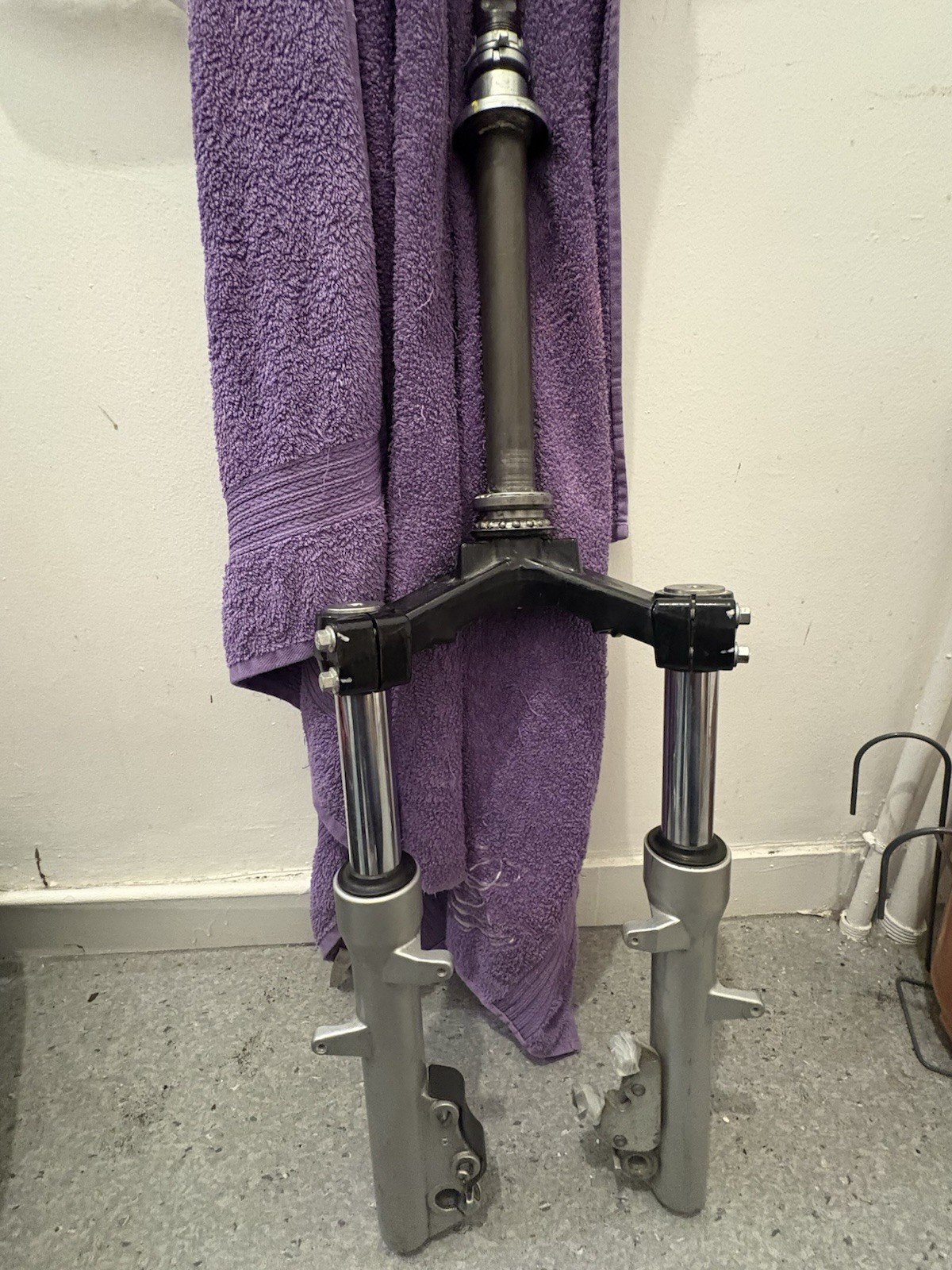 Fourche Piaggio Xevo pour remplacer une suspension usée ou fuyante