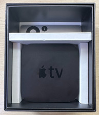 Apple TV 4th Generation 32GB HD Media Streamer (A1625) W/ Remote
