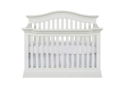 Baby Cache Montana in Convertible Crib in Glazed White
