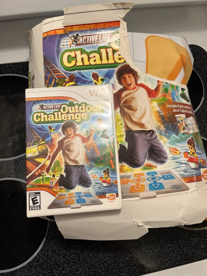 Active Life Outdoor Challenge (Wii 2008) Bundle with Mat - TESTED - Image 4 of 4