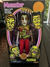  Neca Ben Cooper GLOW IN THE DARK DRACULA Hal...