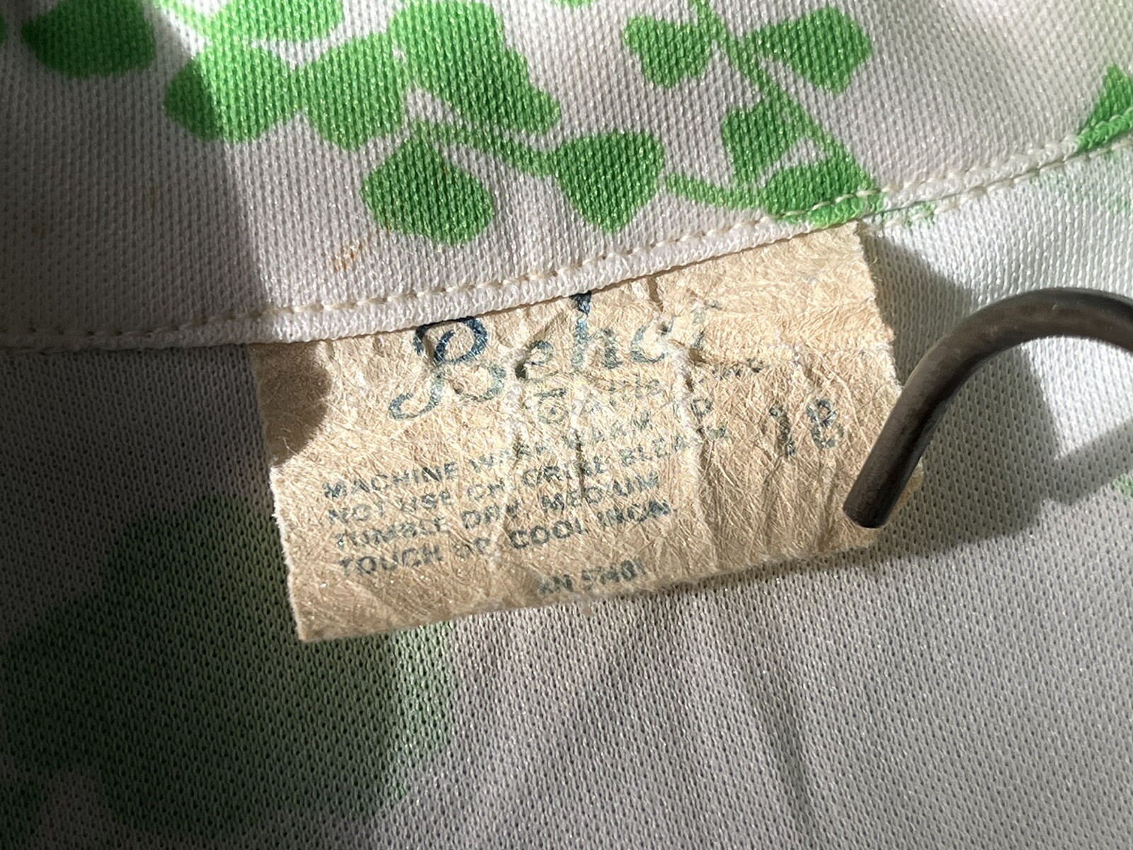 Vtg Beher Womans button front Polyester Sleeveles… - image 4