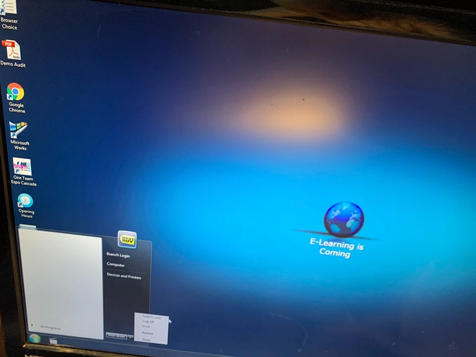 Acer Aspire Revo R3610 Mini Desktop  Intel Atom 1.6Ghz 2GB  320GB - Read descrip - Image 4 of 4