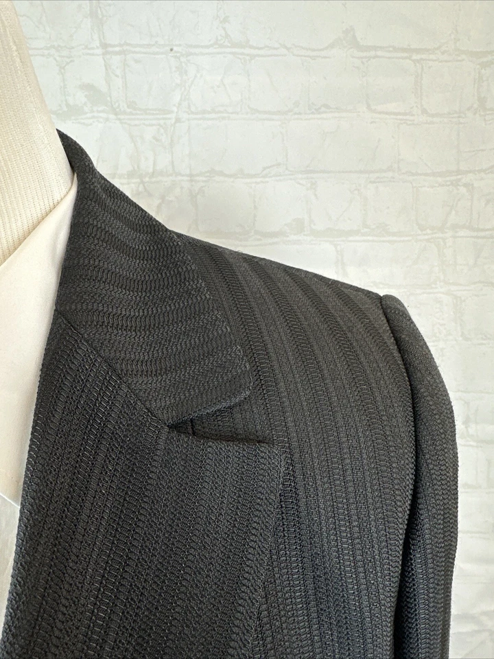 Blazer para mujer ZANELLA ITALY gris oscuro negro a rayas talla 2 $2,895 Foto 2 de 4