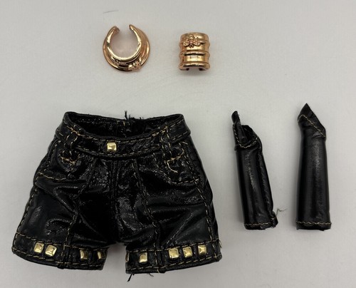 LOL Surprise OMG Fierce Fashion Doll Royal Bee Black Arm Warmers jewelry, Shorts