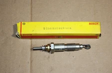 GENUINE ORIGINAL LAND ROVER DEFENDER 88/109 110/127 GLOW PLUG BOSCH NOS NEW OEM