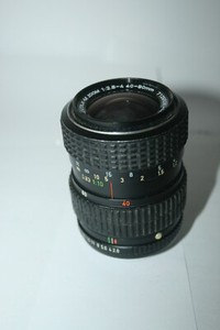 Pentax-M 40-80mm f2.8-4 Macro Zoom Lens Cloudy Optic. Will need cleaning