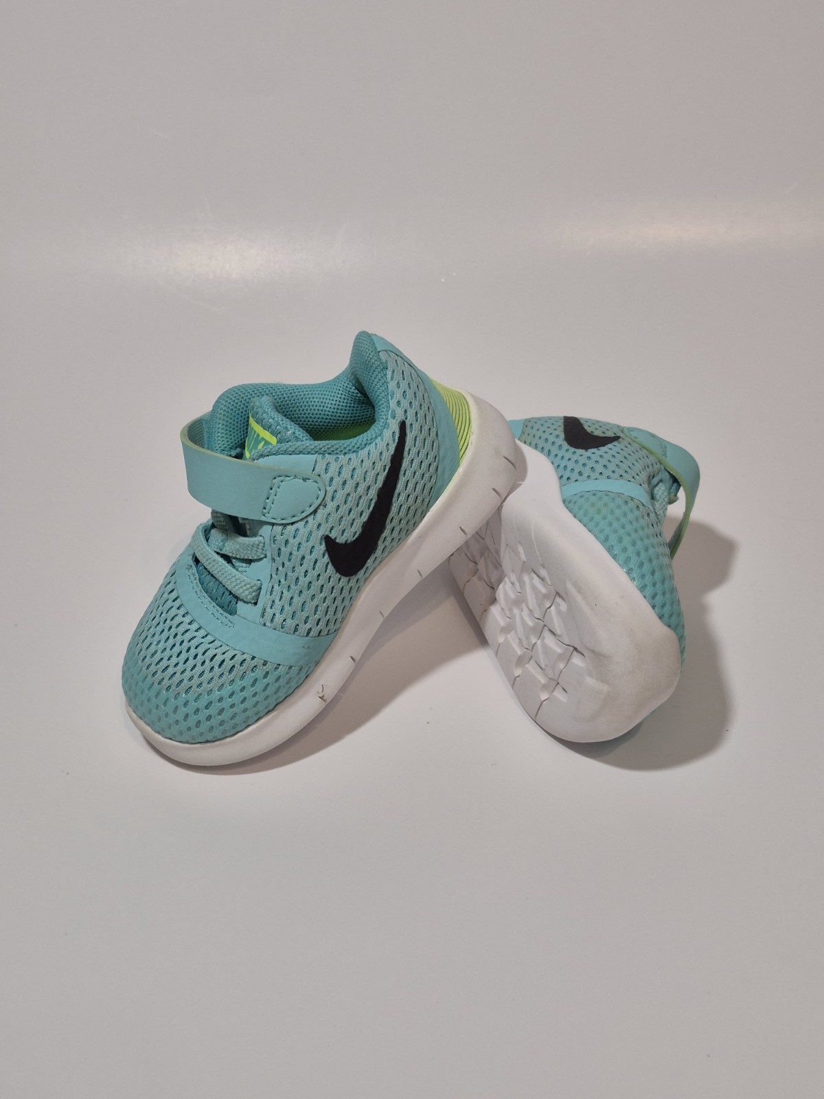 Shoes Size 4c