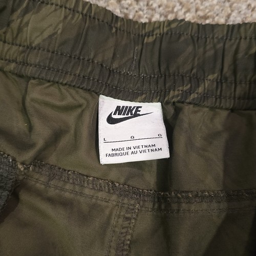 NIKE SPORTSWEAR WOVEN UNGEFÜTTERT Grün Camouflage UTILITY HOSE HERREN S DM0099 355 - Bild 6 von 10