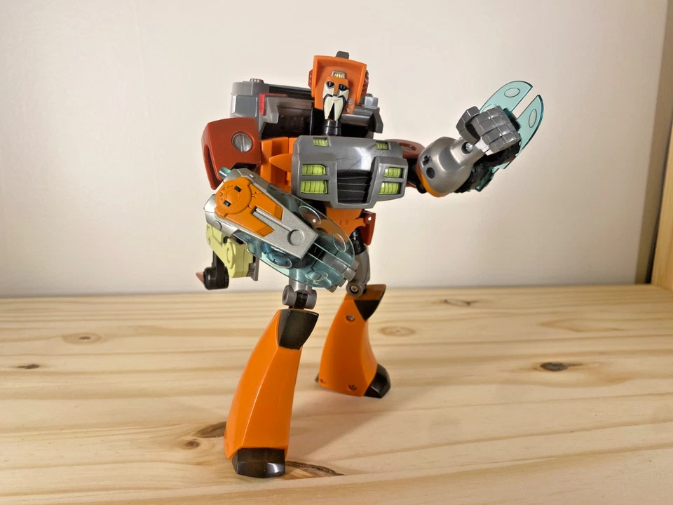 Transformers Animated WRECK-GAR Voyager Class transforming action figure 2009 - Image 2 of 4
