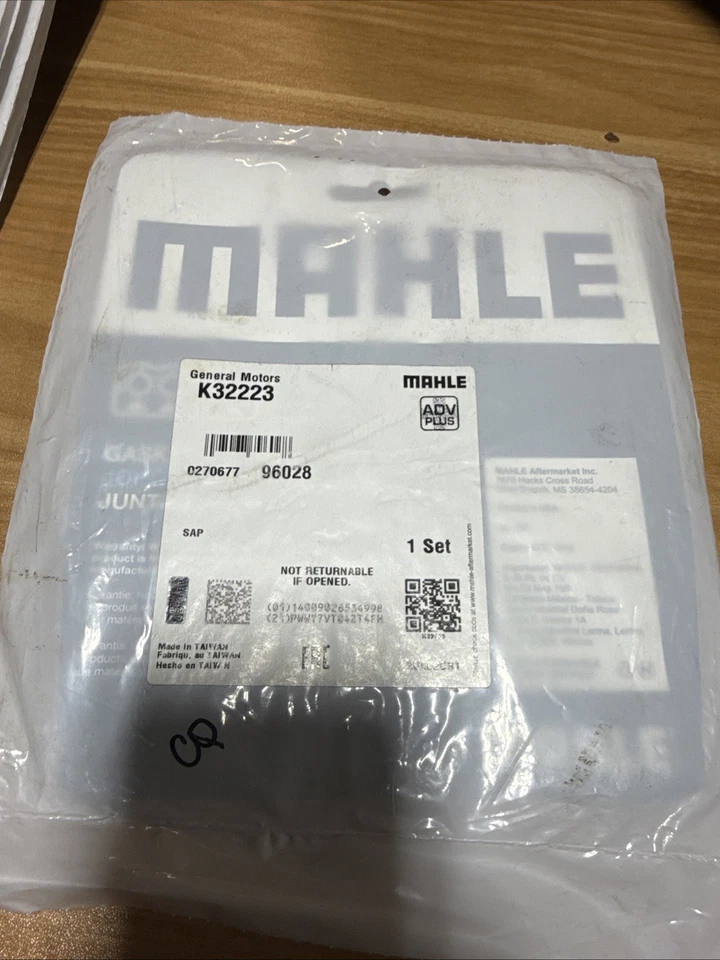 Junta de bomba de agua del motor MAHLE K32223 Foto 2 de 2