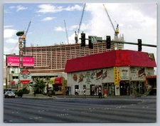 Las Vegas NV Nevada~Tom O’Shanter Motel~Wynns Hotel~’03 UNUSED Roadside Postcard