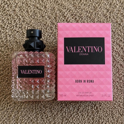 Valentino Donna Born In Roma Eau de Parfum Spray, Regular Size 3.4 fl oz