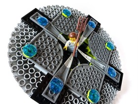 LEGO SPACE 7052 Alien Conquest UFO Abduction Complete w/ minifigures no stickers