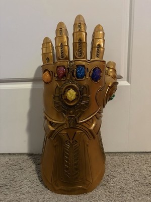 Disney Parks Marvel Guardians of Galaxy Thanos Infinity Gauntlet w/Stones