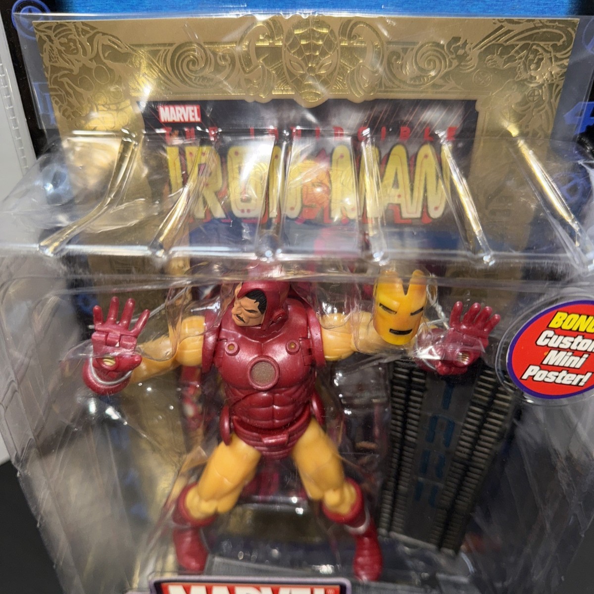 ToyBiz Iron Man Series I Marvel Legends SEALED Gold Foil Ver