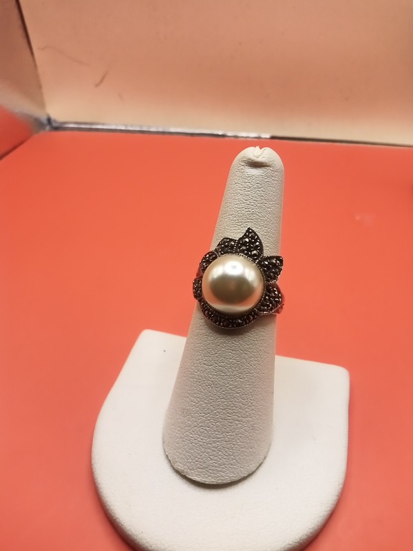 Sterling Silver Pearl Ring Surrounded By Marcasites, Size 7 Marked RW  5.08 Gr. 