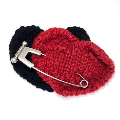 PRADA Mohair Wool Heart Safety Pin Brooch knitted Fabrics Red