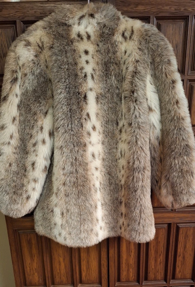 Chaqueta De Colección Años 80 Jordache Imitación Piel Leopardo Nieve Talla S/M Hecha en EE. UU. Foto 2 de 4