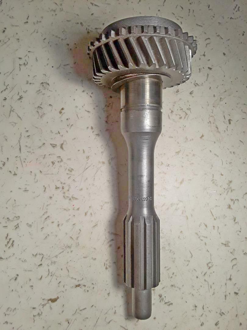 Maserati Mistral, Sebring ZF S5-20 transmission input shaft with gears