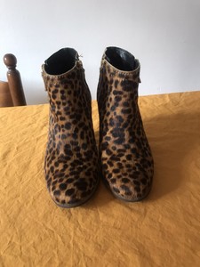 tan leopard print boots