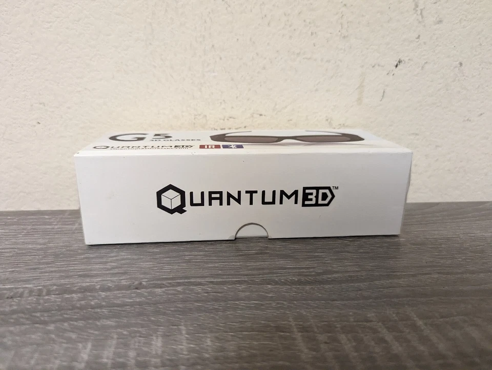 Gafas Quantum Univ 3D G5 IR y Bluetooth con cargador, estuche para gafas y manual Foto 3 de 4