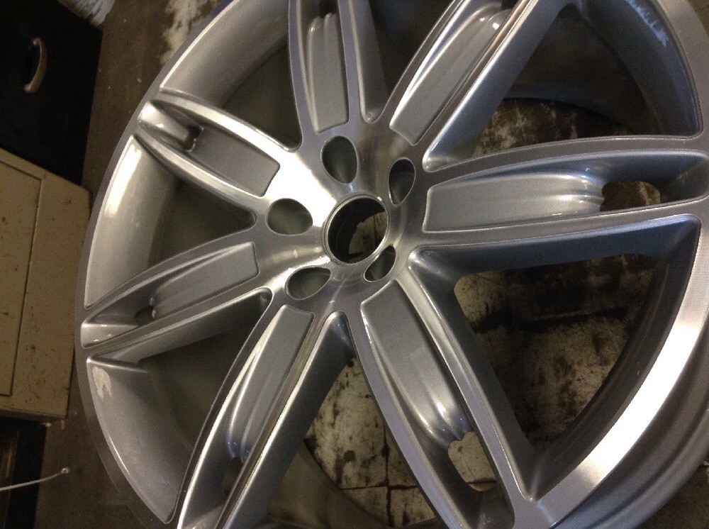 Maserati Quattroporte 2013 2014 97463 OEM wheel rim 20 x 10.5 CNC Bluish Silver