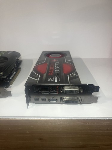 Nvidia GeForce GT ASUS ENGTS450 With A XFX, AMD Radeon HD 6870 1GB - Picture 14 of 15