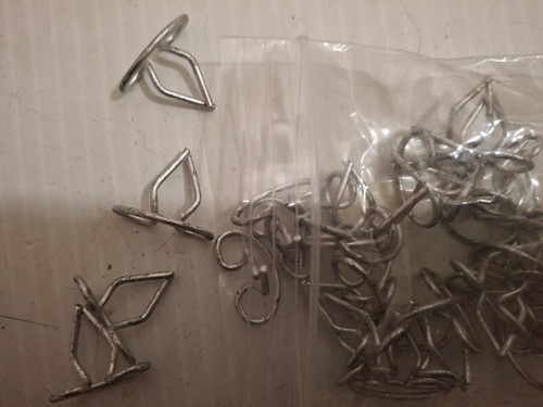 1941-48 Ford 4 Door Car Quarter Moulding Clip kit, 11A-20010 - Picture 3 of 3