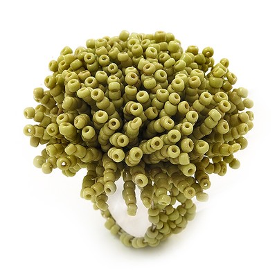Großer Blumen Stretch Ring mit limettengrünen Glasperlen