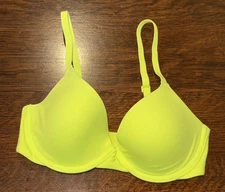 New Skims Fits Everybody T-Shirt  Neon Yellow Convertible Bra  30B