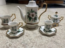 Vintage Christmas Miniature Doll Porcelain Tea Set Holiday 9 Pc