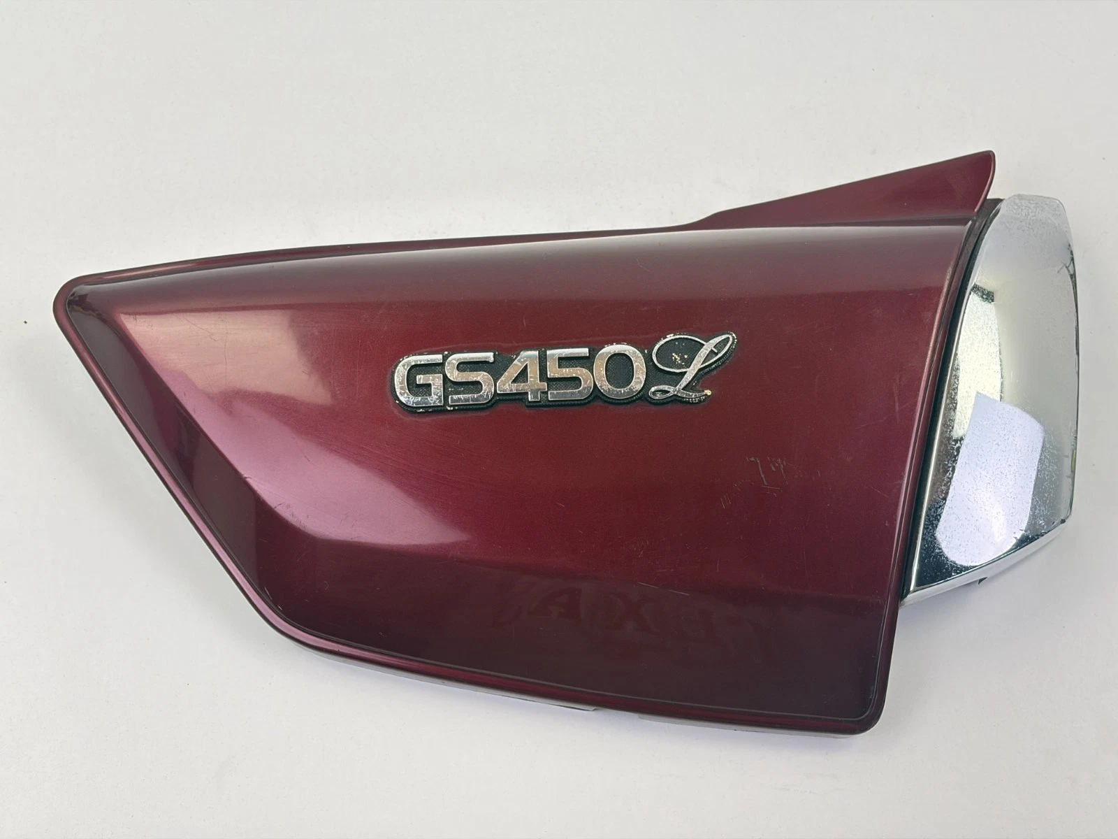 Suzuki Right RH Frame Side Cover 47110-11920