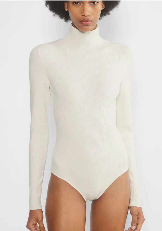 Body Suéter Babaton Aritzia Varda Marfil Tejido Cuello Alto Manga Larga Talla SM Foto 2 de 4