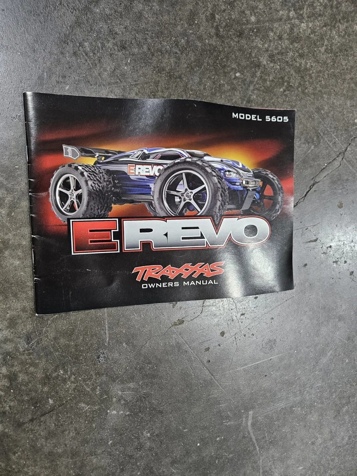 Traxxas E Revo escala 1/10 original cepillado RTR (limpio)  Foto 4 de 4