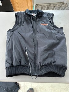 10 Harley-Davidson Heated Vest Black Nylon - Size M