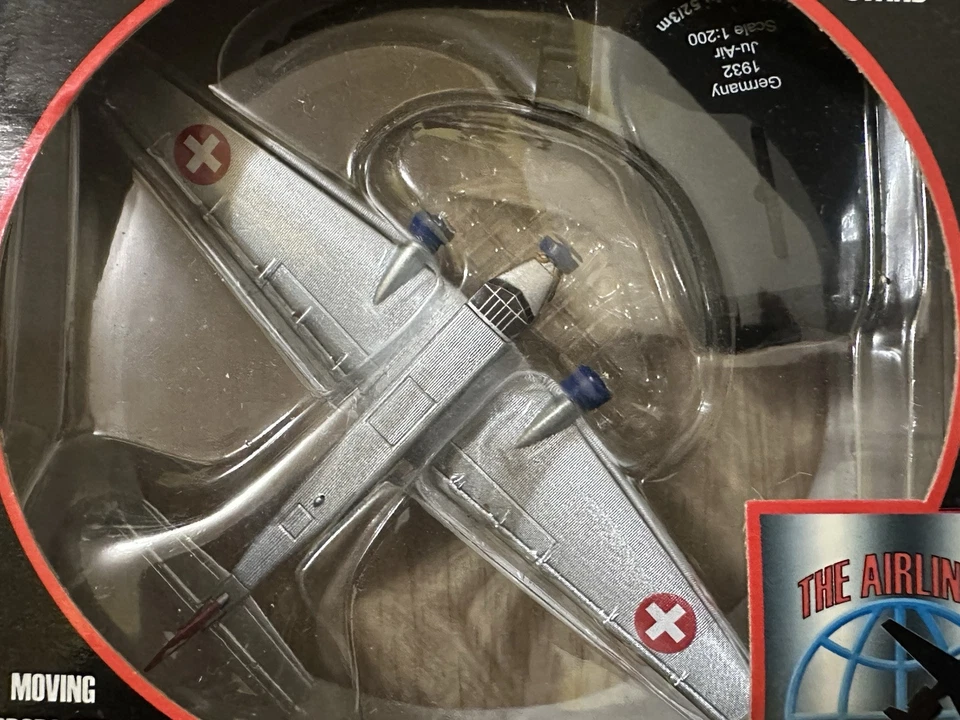 New Model Power Airliner Collection - 1932 Junkers Ju52/3m "Ju Air" 5819 - 1:200 - Image 3 of 4