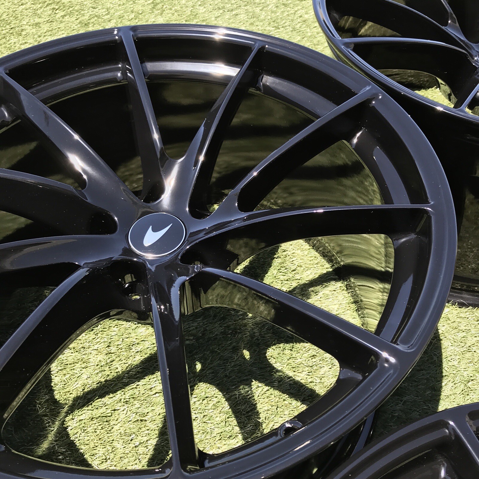 19 20 MCLAREN GLOSS BLACK RIMS 720S OEM GENUINE SET 4 WHEELS FORGED  LIGHT