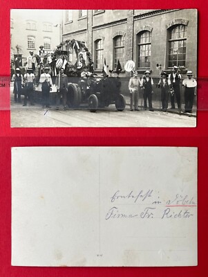 Photo Postcard Döbeln around 1940 Harvest Festival Float Tractor Types Factory Building (150352