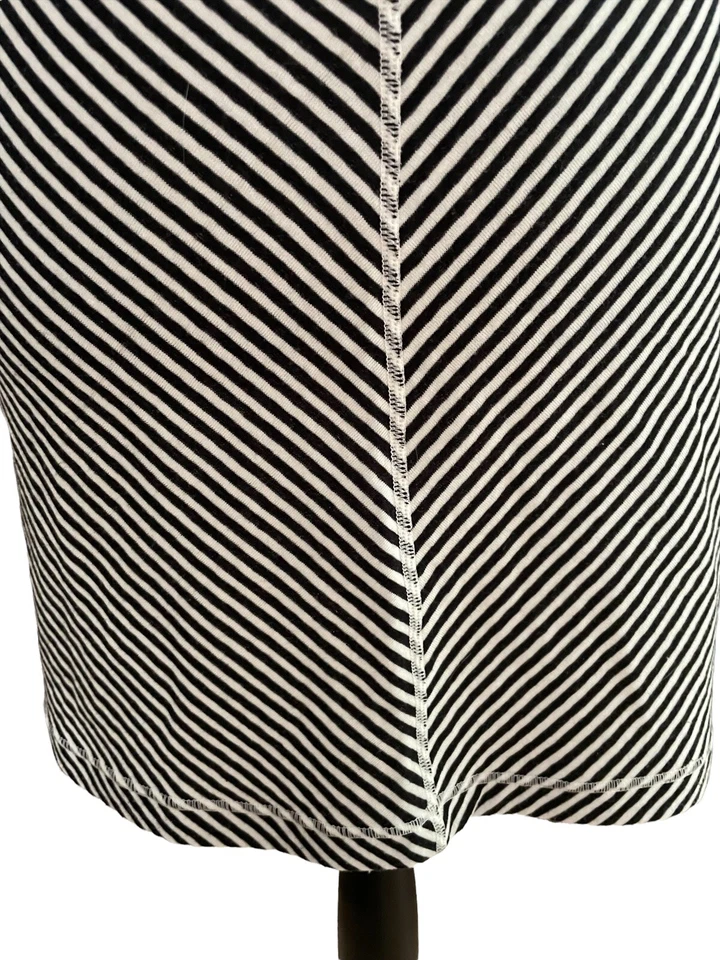 Falda Merrell Mujer Finley Reversible Talla XL Blanco y Negro Lunares Rayas Pull On Foto 2 de 4