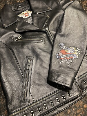 Vintage Harley Davidson EAGLE HEART Women's Leather Motorcycle