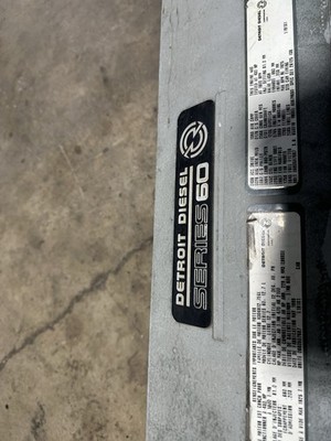 Detroit 60 Series 12.7 Engine Valves Cover