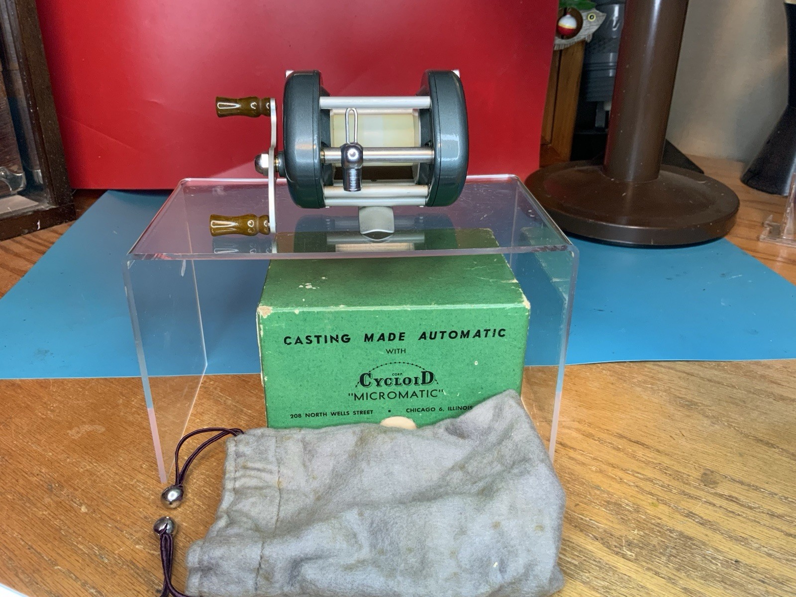 Vintage Fishing Reel  Cycloid  Level Wind Bait Cast Reel SN#