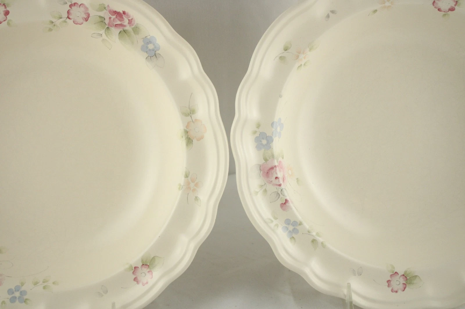 Pfaltzgraff Tea Rose Pasta Bowl