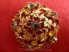 Broche Vintage SPHINX Rosace Feuillage Néo Classique – Bijou Doré Cristal Topaze