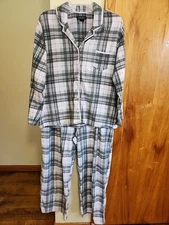 Womens Earth Angels size XXL pajama set long sleeve pants plush grey pink plaid