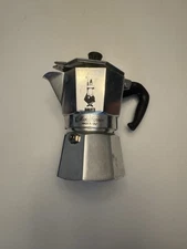 Bialetti Moka Express 1-Cup Stovetop Espresso Maker Made in Italy Aluminum