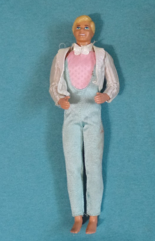 Superstar Era Ken Doll
